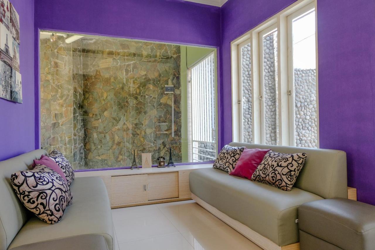 Spot On 1712 Griya Shanta Residence Μαλάνγκ Εξωτερικό φωτογραφία