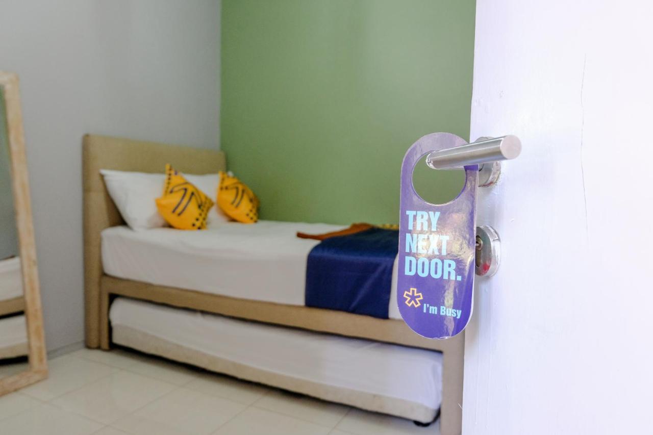 Spot On 1712 Griya Shanta Residence Μαλάνγκ Εξωτερικό φωτογραφία